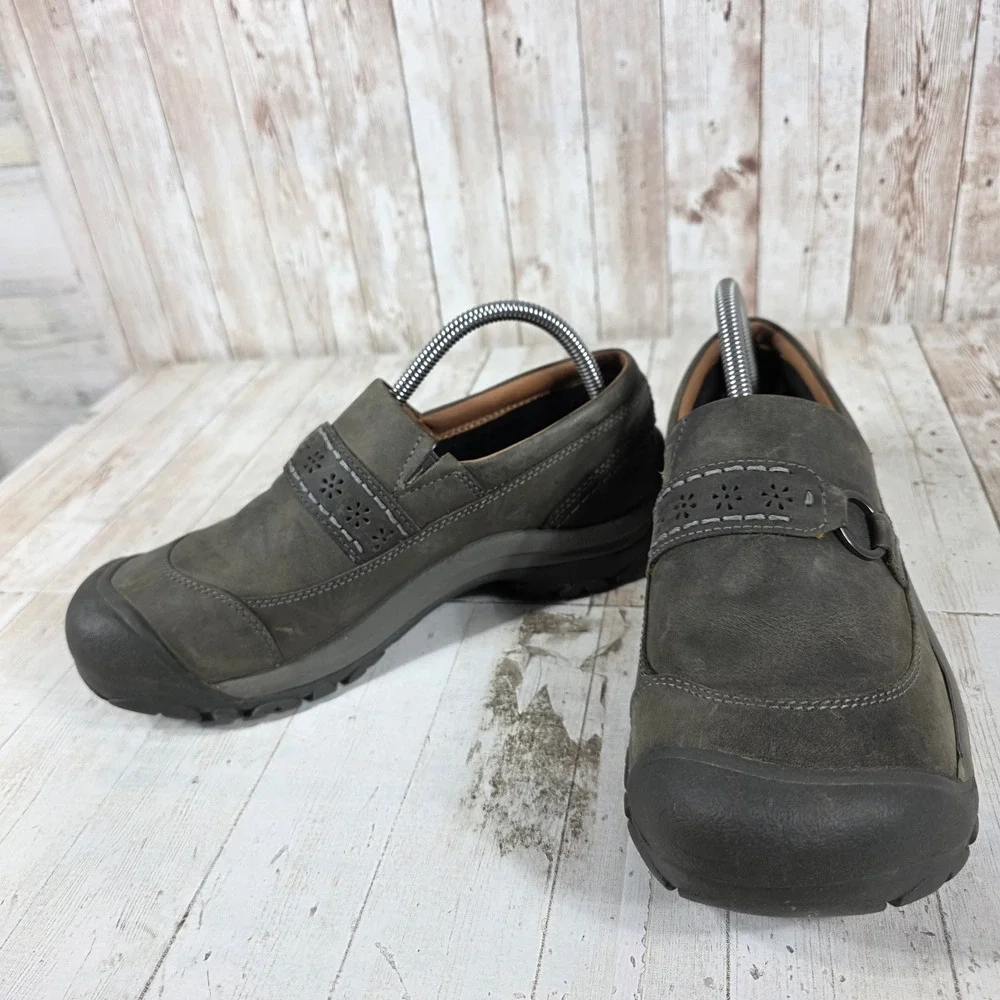 KEEN Presidio II Dark Olive Leather Slip On Loafers Shoes 1020486 Womens Size 9